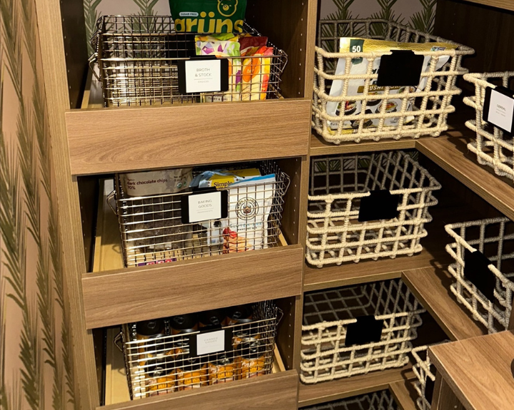 5 Organizing Tips from the Pros Behind Bethenny’s Florida Pantry