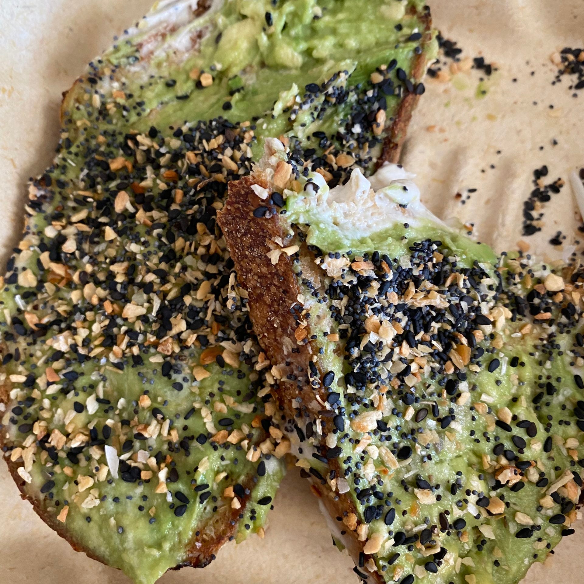 Bethenny's (Easy) Vegan Everything But The Bagel Avocado Toast