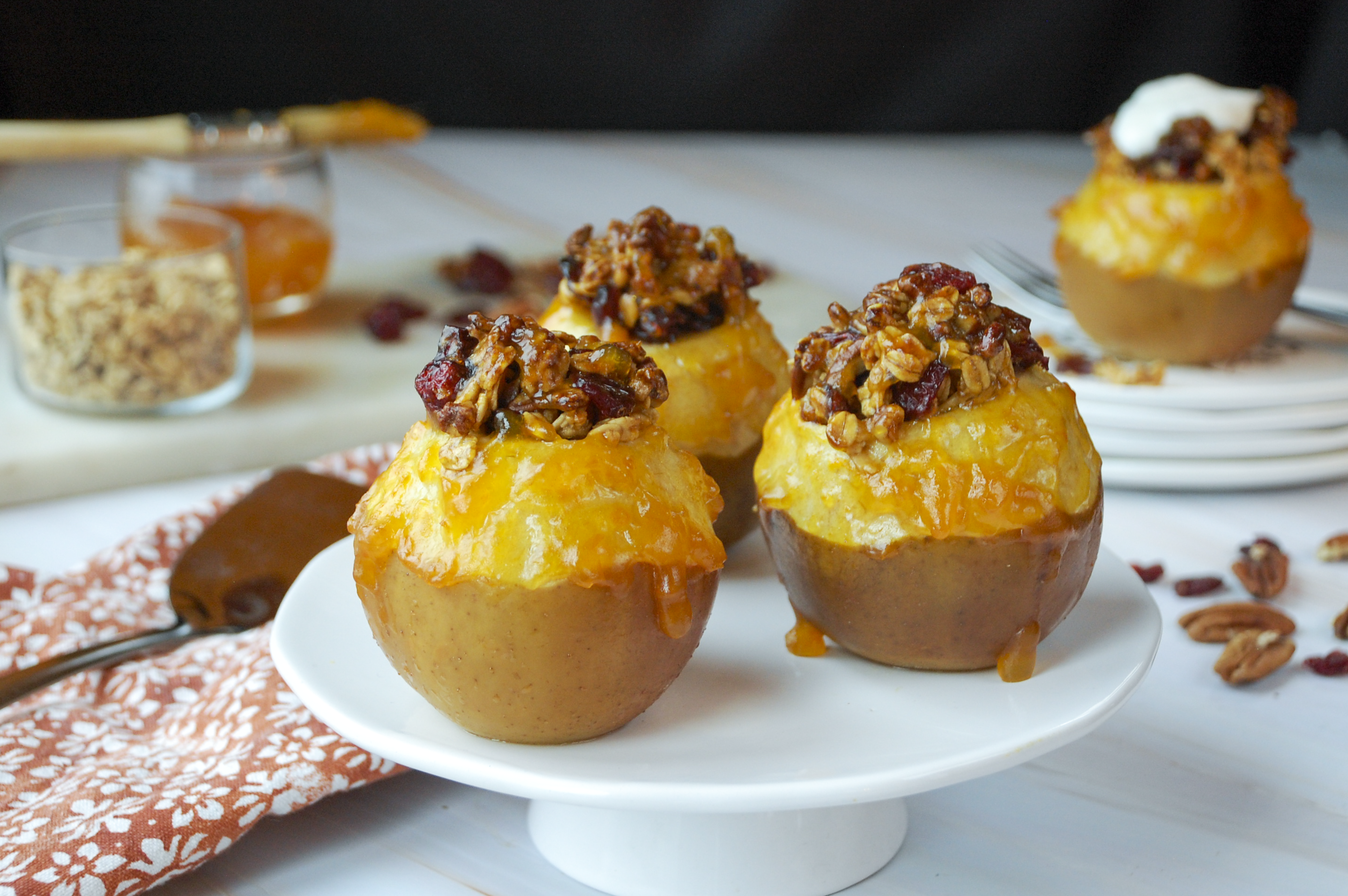 Skinnygirl Apricot Mimosa Baked Apples