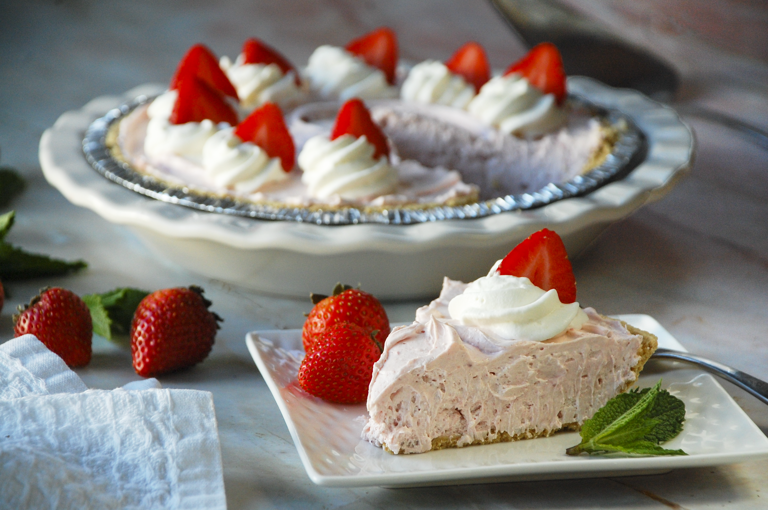Skinnygirl Strawberry Rosé 10 Minute Cheesecake
