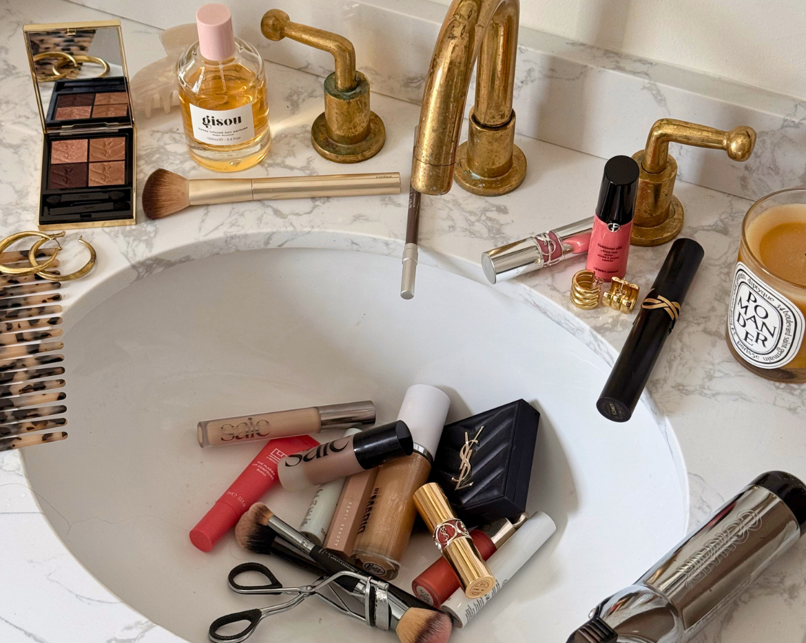 Why Bethenny Is Obsessed With This $7 Foundation Stick